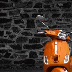 Schreibmaschine mit Text "Send a Mail"